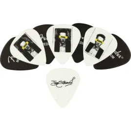 fender-joe-strummer-pick-tin-medium-kostki-gitarow