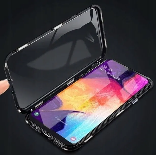 etui-magnetyczne-do-iphone-14-plus-kolor-czarny