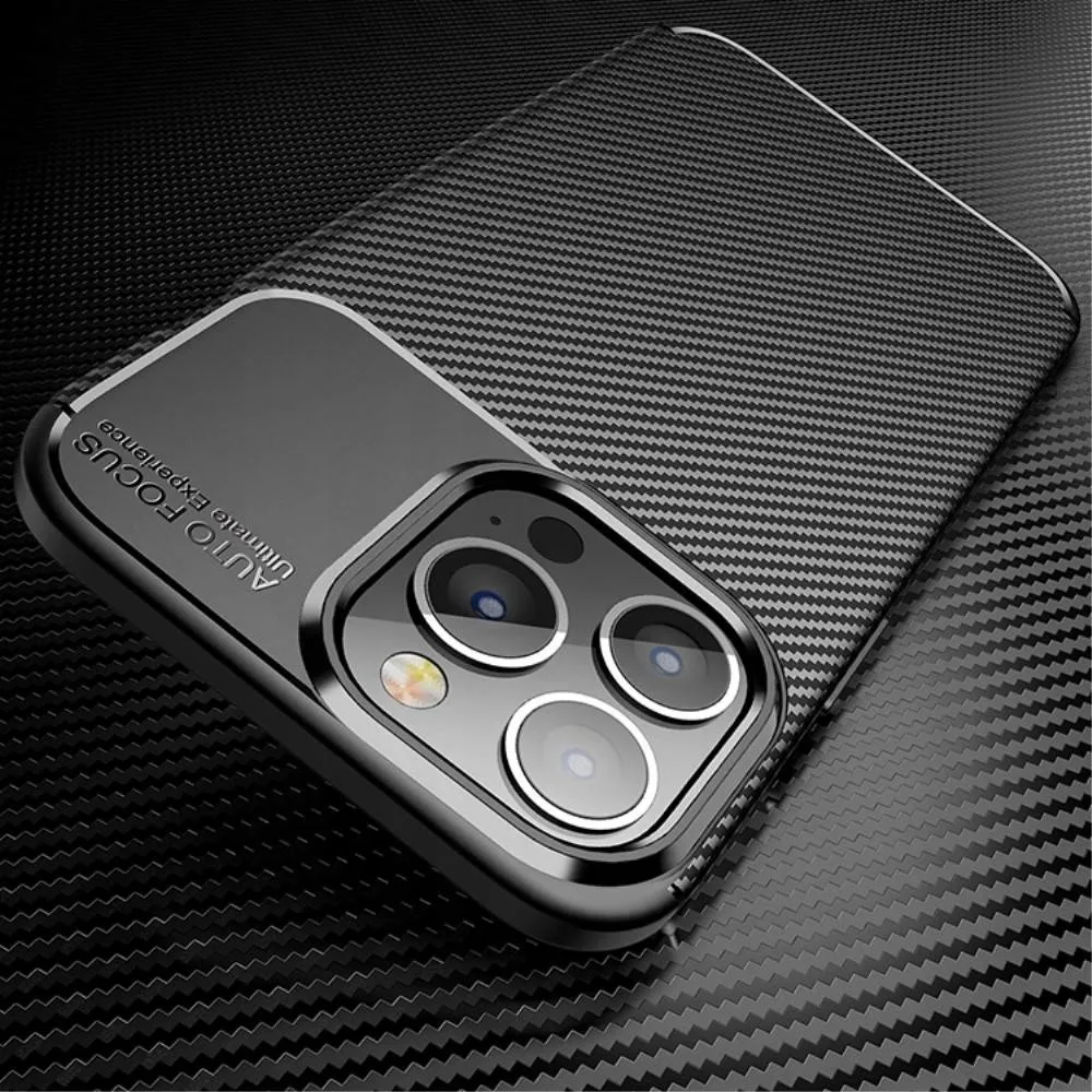 etui-pancerne-karbon-do-iphone-13-pro