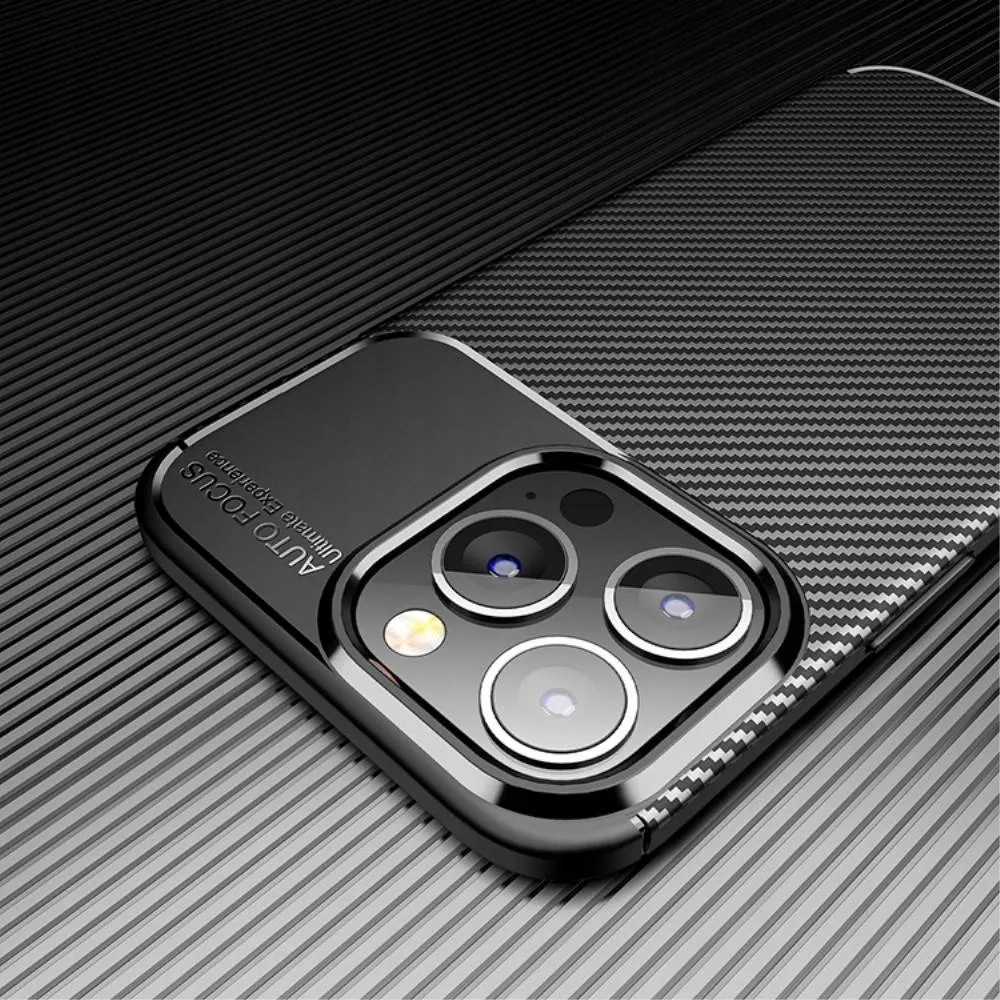 etui-pancerne-karbon-do-iphone-13-pro