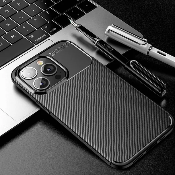 etui-pancerne-karbon-do-iphone-13-pro-stan-nowy-typ-plecki