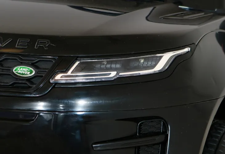samochod-na-akumulator-range-rover-evoque-czarny-stan-nowy-wiek-dziecka-3-lata