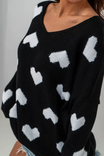 sweter-damski-serca-czarny-bialy-uni-kolor-czarny-bialy