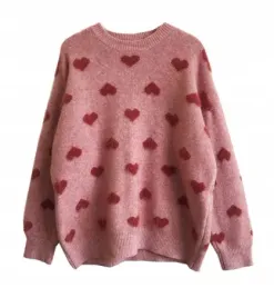 modny-sweter-damski-cieply-w-serduszka-czerwony-prezent