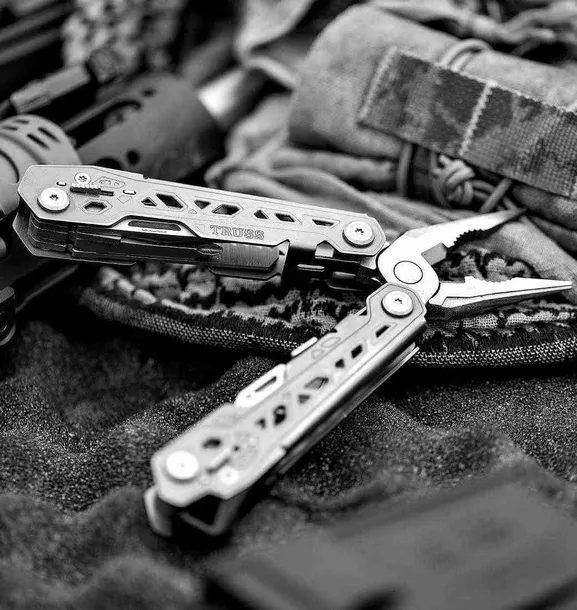 multitool-gerber-truss-grey-stan-nowy
