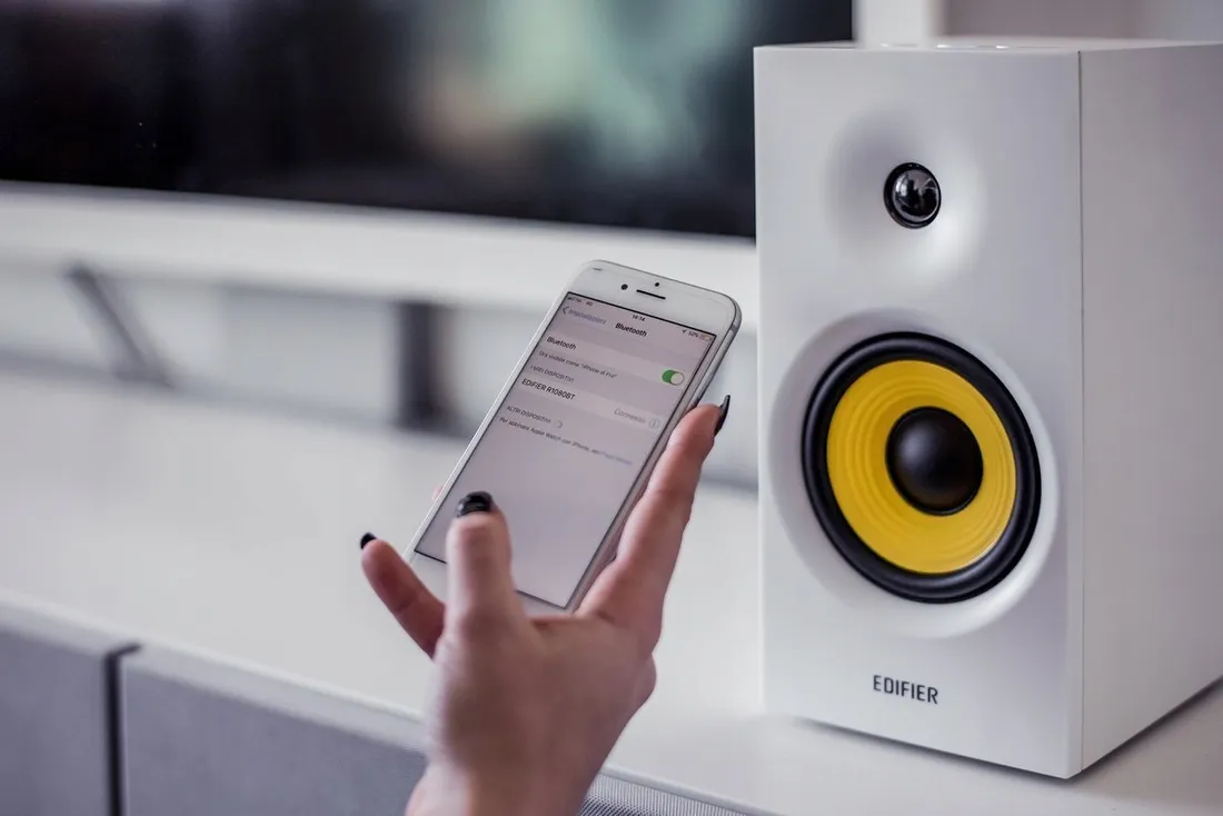 glosniki-komputerowe-studyjne-edifier-bluetooth