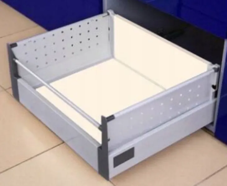 modern-box-bok-perforowany-500-mm-bialy-stan-nowy