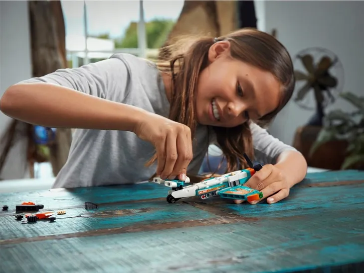 lego-technic-42117-samolot-wyscigowy-numer-produktu-42117