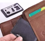 karta-przetrwania-etui-w-zestawie-tak