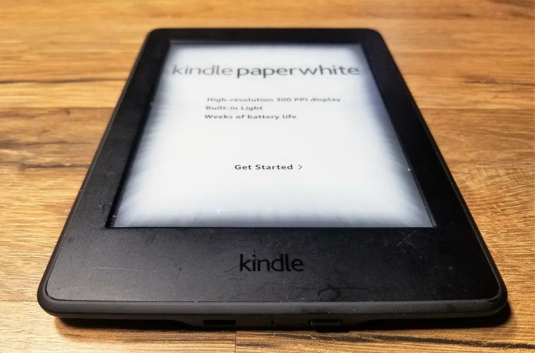 czytnik-amazon-kindle-paperwhite-3-4gb