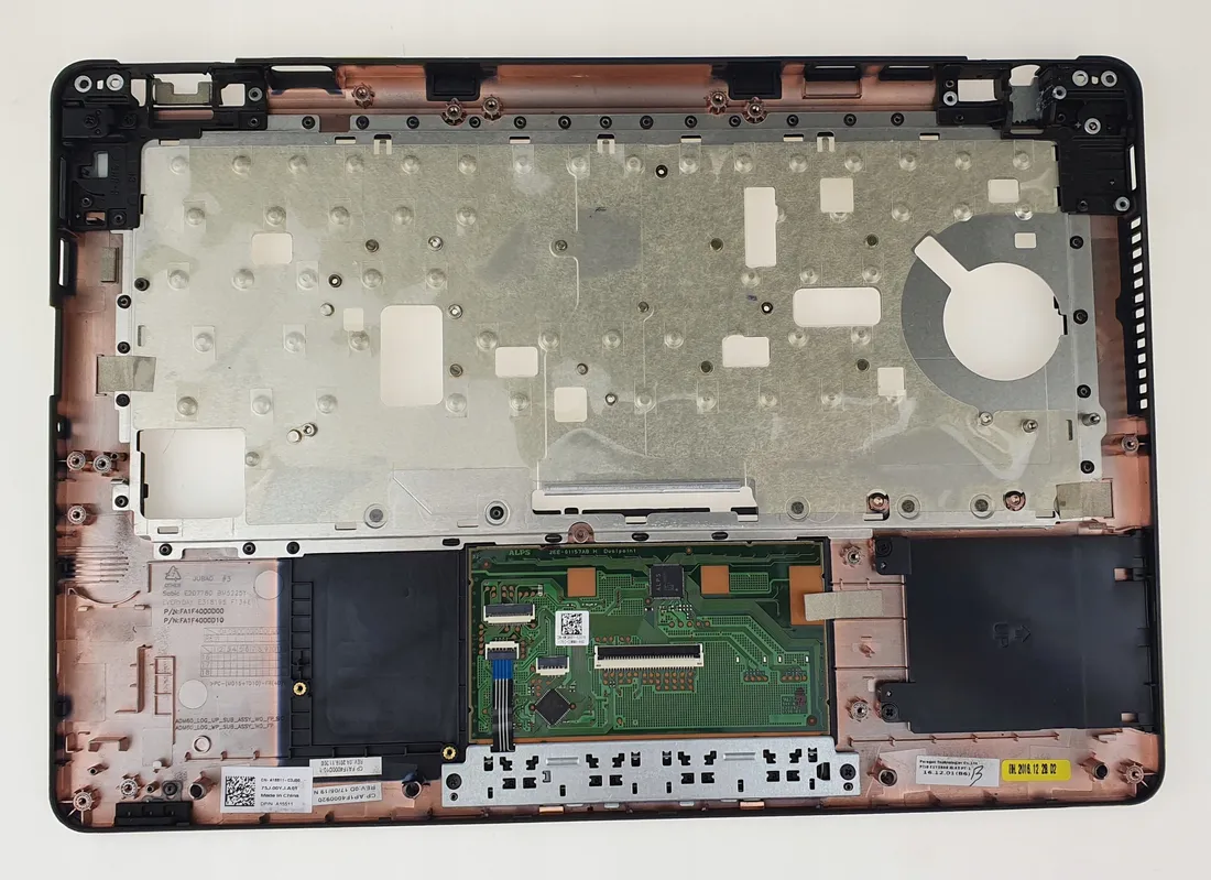 nowy-palmrest-touchpad-dell-latitude-e5270
