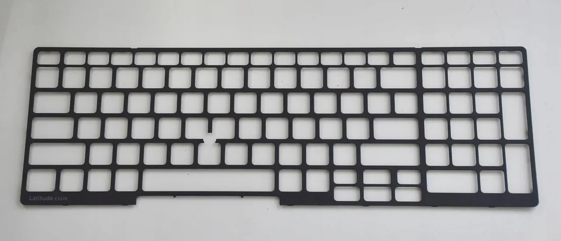 nowa-ramka-klawiatury-dell-e5570-stan-nowy