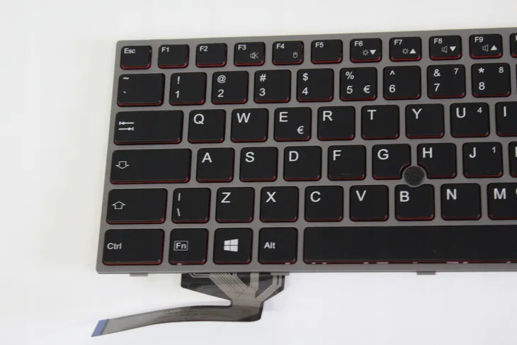 nowa-klawiatura-fujitsu-e744-e734-e746-e736-stan-nowy-przeznaczenie-fujitsu-siemens