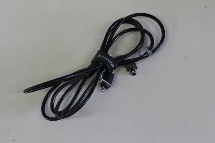 linka-zabezpieczajaca-lenovo-waga-z-opakowaniem-0-13-kg