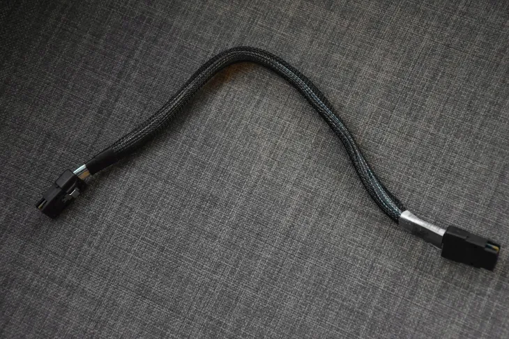 hp-dl36x-internal-mini-sas-13-3-8-cable-producent-hp