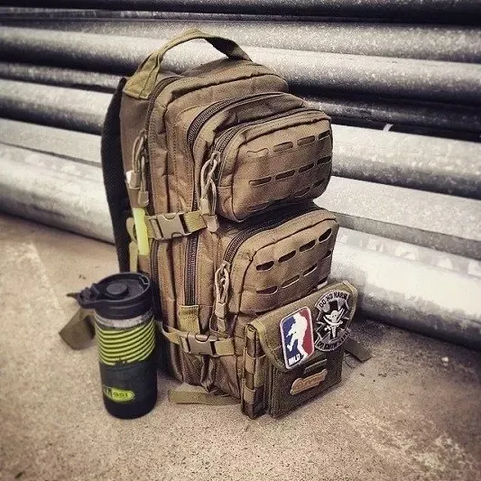 plecak-typu-assault-pack-laser-cut-stan-nowy-stan-opakowania-oryginalne