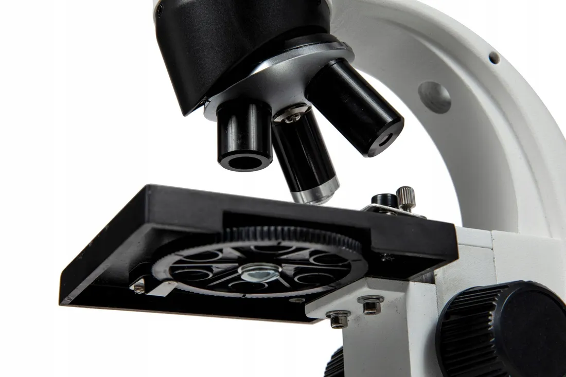 mikroskop-opticon-bionic-max-1024x-akcesoria