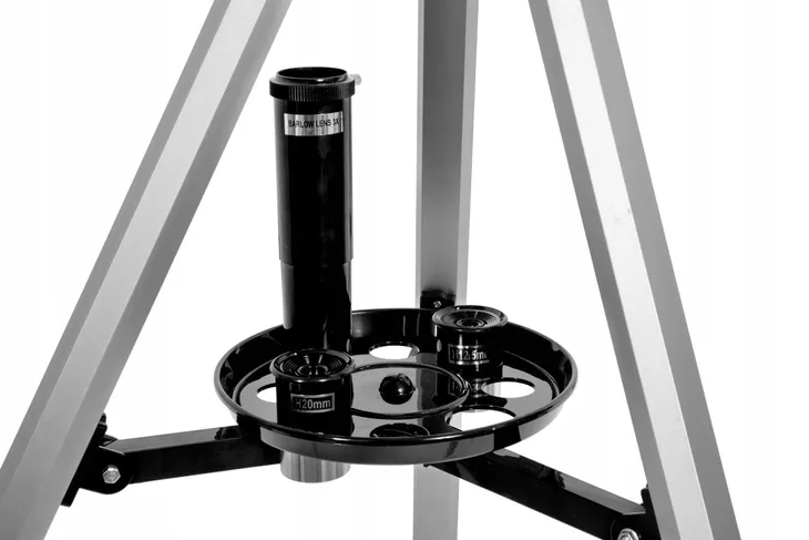 teleskop-astronomiczny-opticon-phobos-luneta-700mm-komplet-akcesoriow-model-phobos-ogniskowa-700-mm