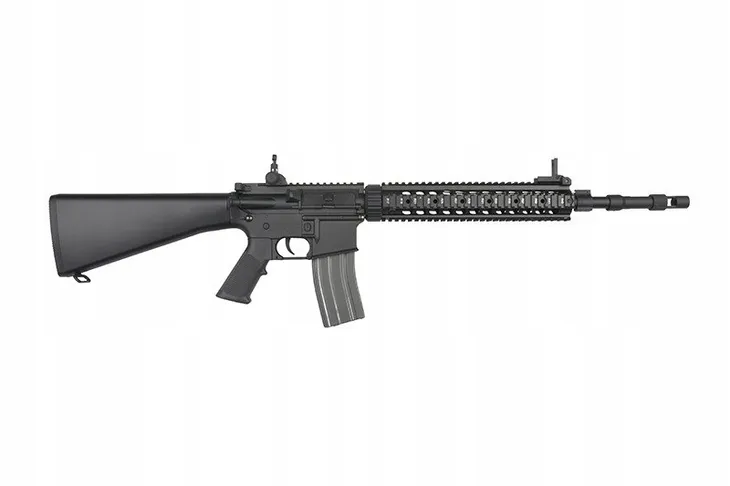 karabin-sa-b16-specna-arms-zasilanie-elektryczne