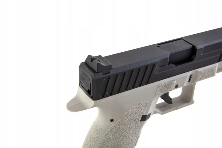 replika-pistoletu-kp-13-rodzaj-pistolet
