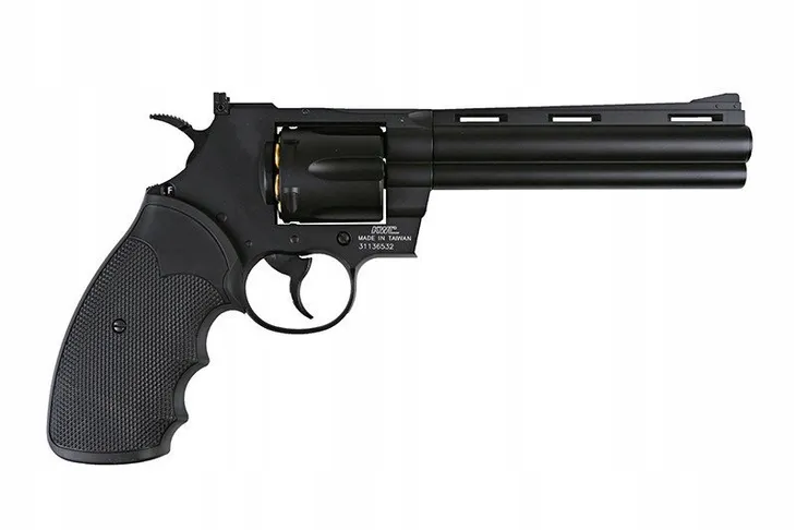 rewolwer-6-357-asg-marka-kwc