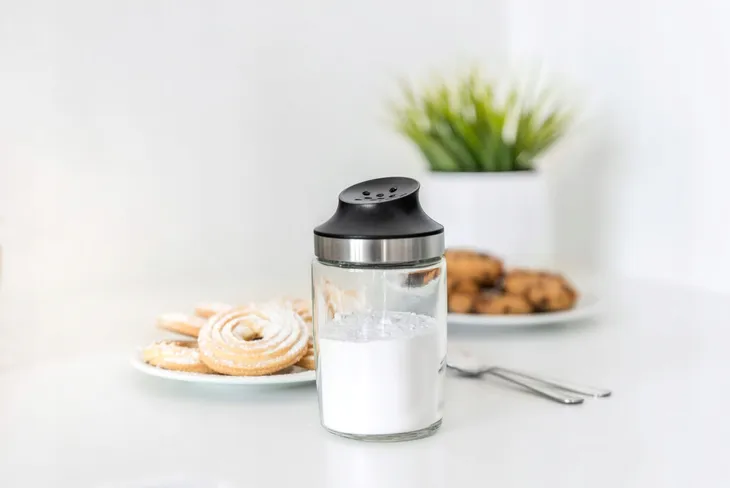 cukiernica-cliff-250-ml-stan-nowy