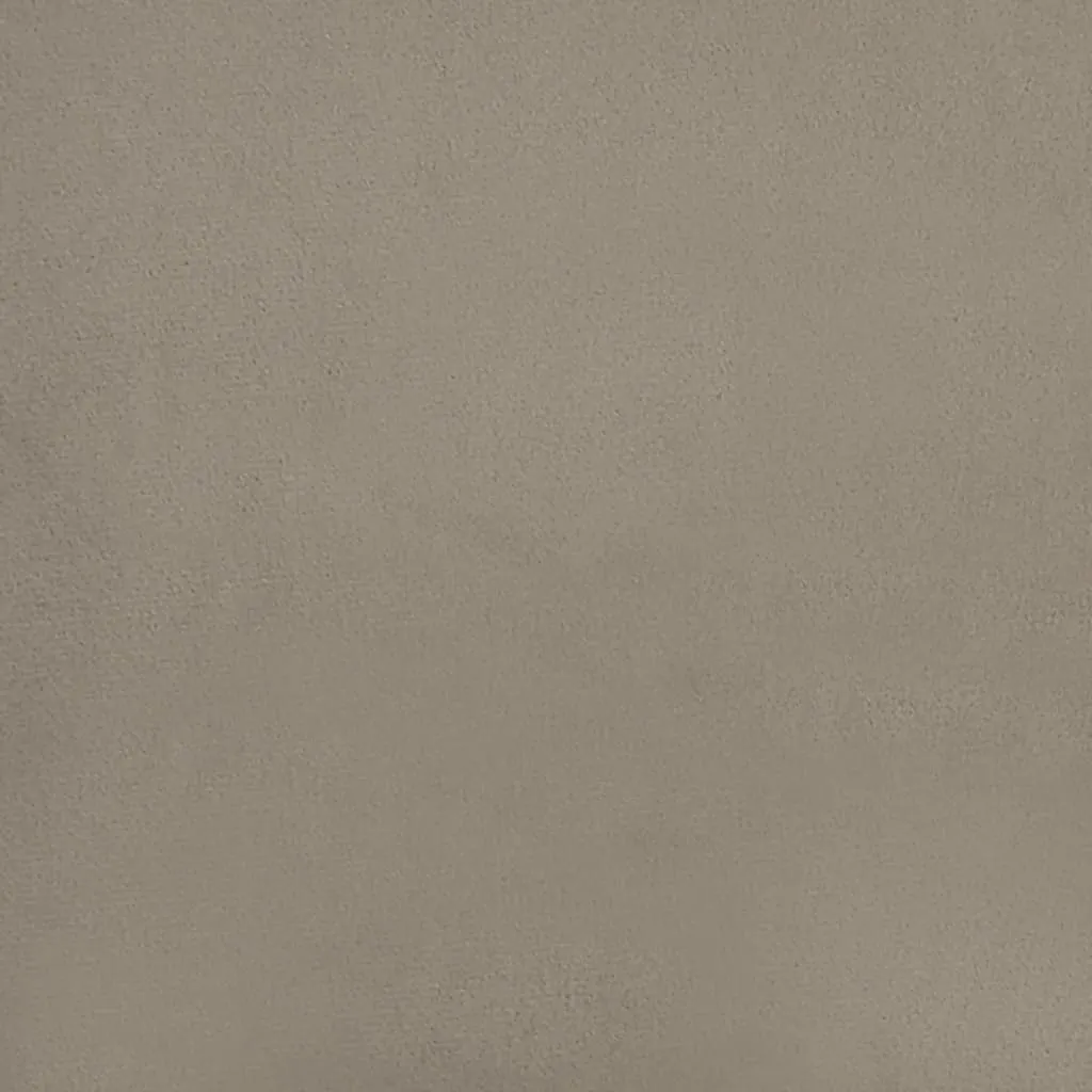 fotel-jasnoszary-obity-aksamitem