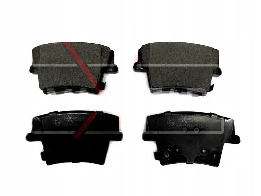 klocki-ham-chrysler-t-300c-maxgear