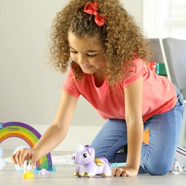 coding-critters-skye-the-unicorn-robot-do-nauki-programowania-dla-dzieci-wiek-dziecka-3-lata
