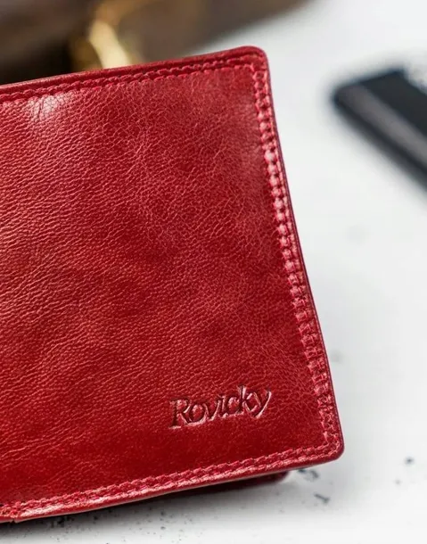 etui-na-karty-czerwone-rovicky-plec-produkt-uniseks