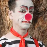 nosek-clowna