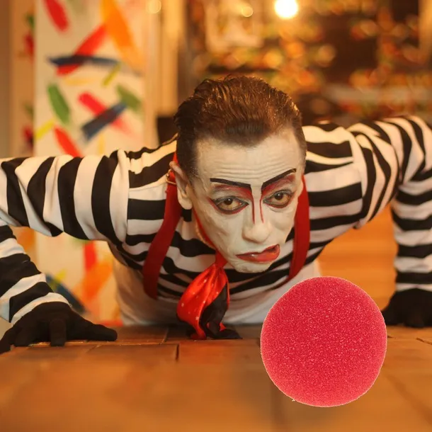 nosek-clowna