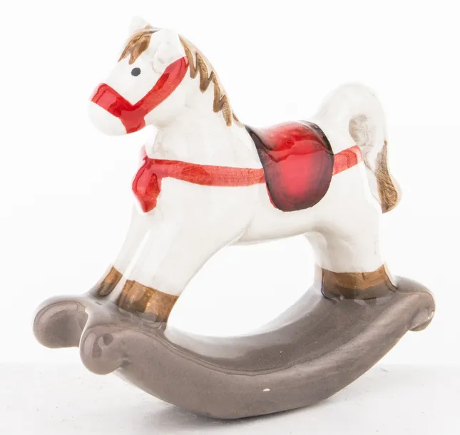 figurka-kon-na-biegunach