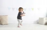 tiny-love-maly-odkrywca-myszka-coco-interaktywna-wiek-dziecka-12-m