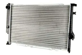 chlodnica-silnika-bmw-5-e34-7-e32-8-e31-2-4d