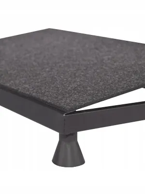 podnozek-regulowany-ergonomiczny-pochylony-stan-nowy