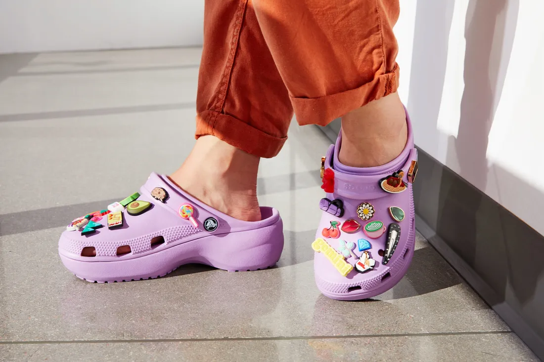 buty-chodaki-klapki-crocs-platform-classic-41