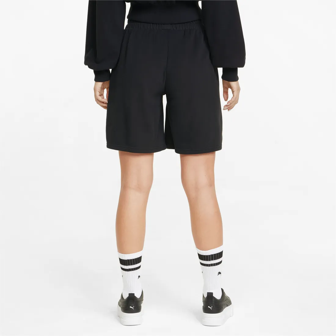 puma-spodenki-classics-53351401-r-l