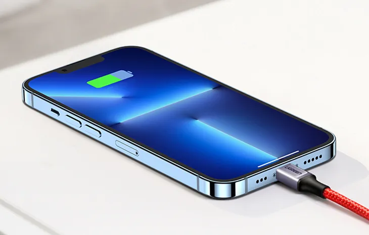 kabel-usb-c-do-lightning-ugreen-1m-czerwony-kolor-czerwony