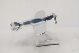 model-samolotu-aluminowy-model-samolot-pilot
