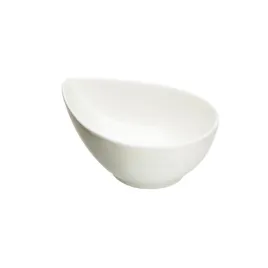 miseczka-do-dipow-i-przekasek-porcelanowa-regular-kropla-kremowa-15-cm