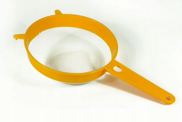 sitko-plastikowe-16cm-7469-marka-galicja