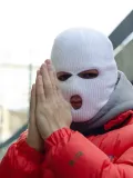 balaclava-biala