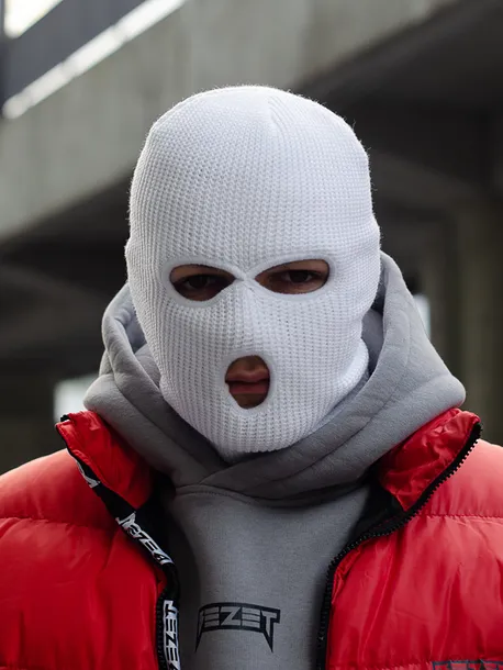 balaclava-biala-cechy-dodatkowe-brak