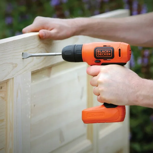wkretarka-akumulatorowe-black-decker-napiecie-v-72-v