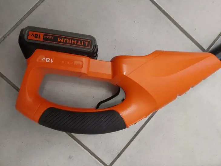 blackanddecker-chainsaw-dlugosc-lancucha-20-cm