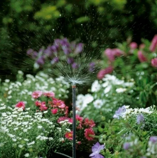 dysza-zraszajaca-micro-drip-system-360-gardena