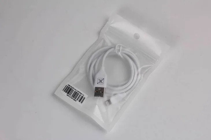 kabel-mx-set-2-4a-lightning-1m-white-bialy-stan-nowy-waga-z-opakowaniem-0-3-kg