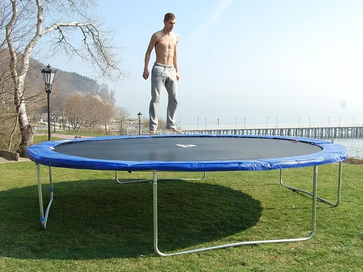 oslona-sprezyn-kolnierz-do-trampoliny-252cm-8ft-srednica-trampoliny-252-252-cm
