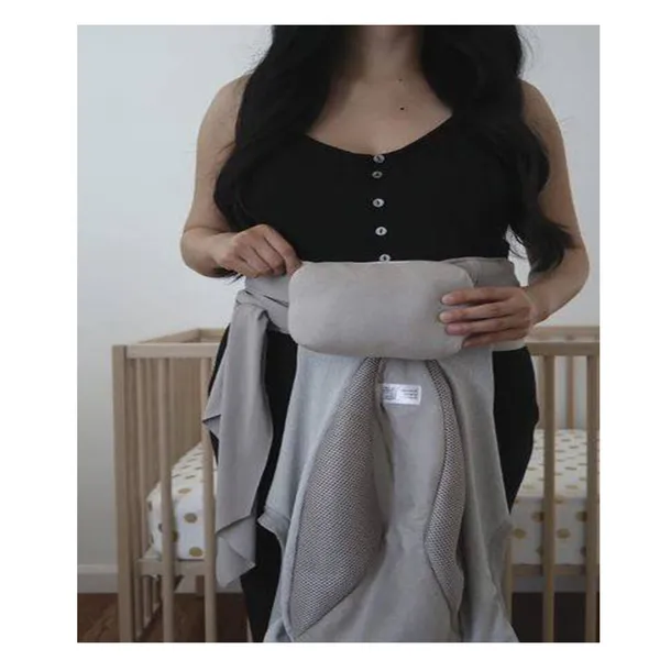 chicco-nosidelko-comfyhug-silver-green-kolor-odcienie-szarosci-i-srebra-odcienie-zieleni
